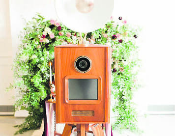 1 x Hochzeit am Vedahof mit Catering und Fotobox für 60 Personen